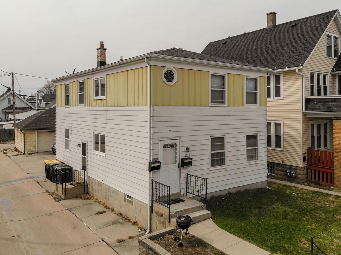 1959 S 57th St #1961, West Allis, WI 53219