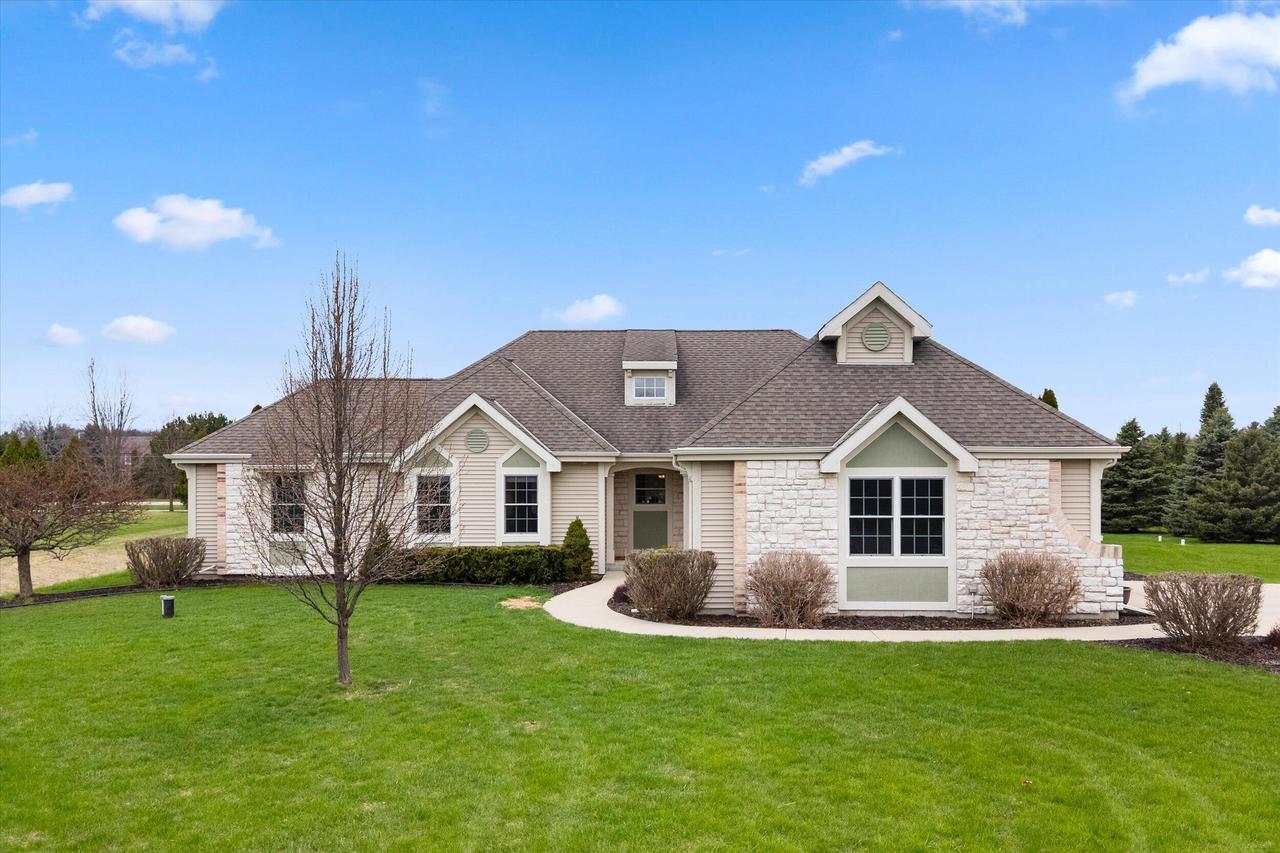 W274N7267 Hazels Way, Lisbon, WI 53089