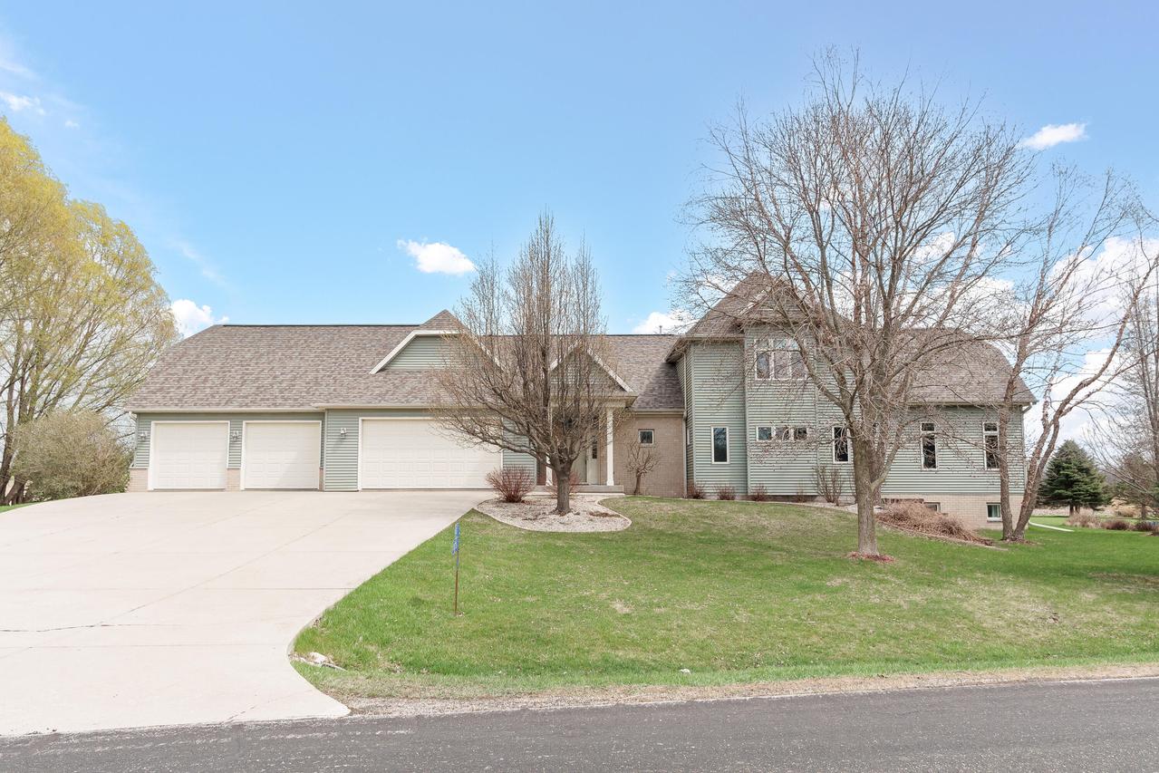 N736 N Water St, Emmet, WI 53098