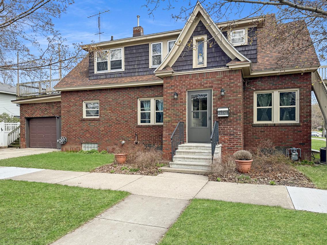 535 17th St, La Crosse, WI 54601