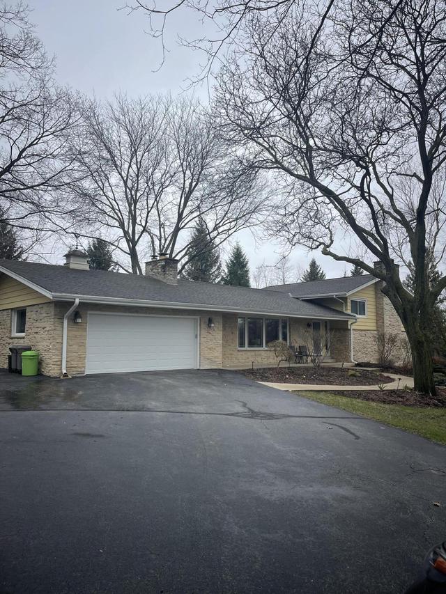 19165 Benington Dr, Brookfield, WI 53045