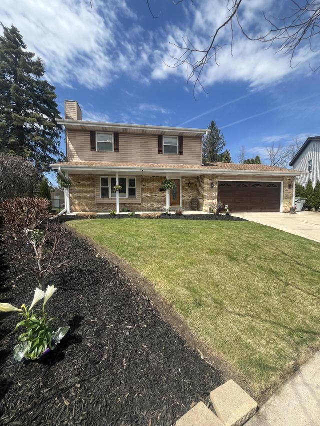 9852 W Tripoli Ave, Milwaukee, WI 53228