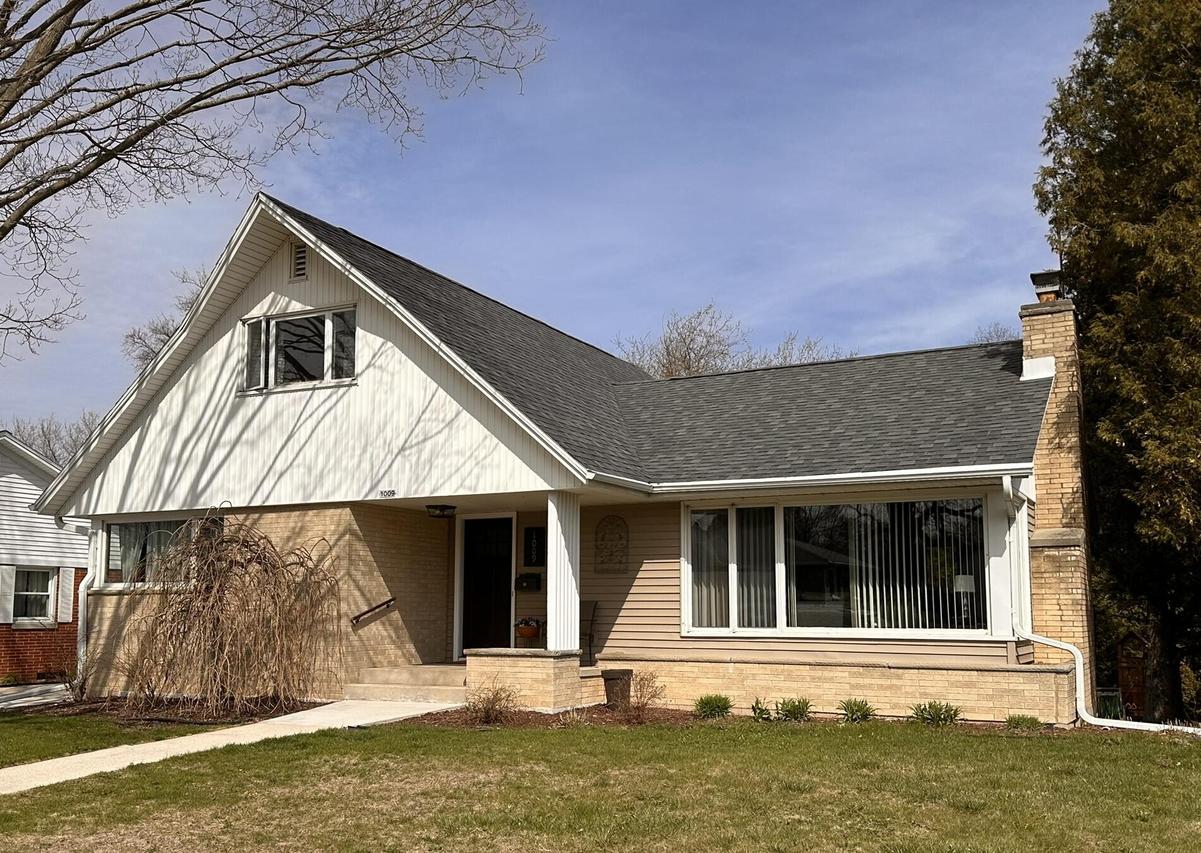 1009 N 28th St, Sheboygan, WI 53081