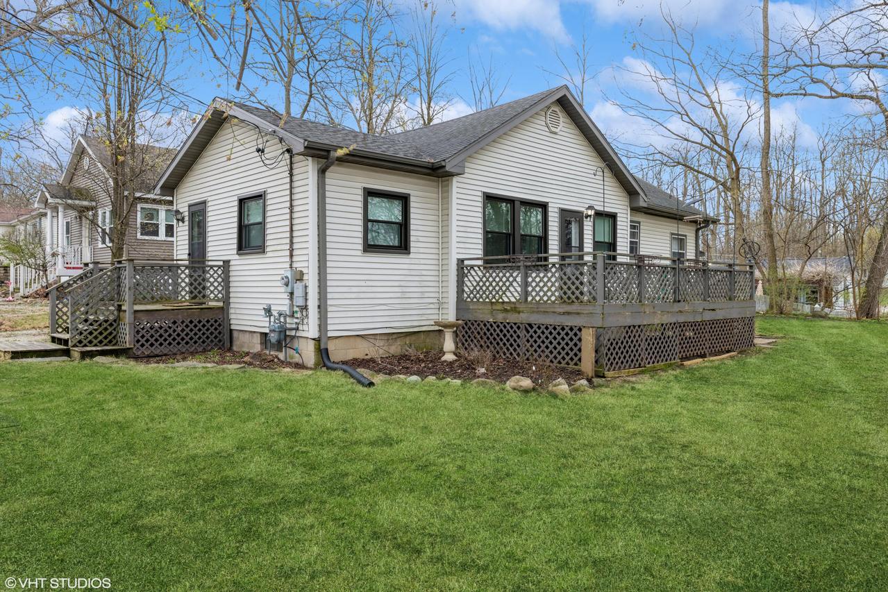 619 Maple St, Twin Lakes, WI 53181