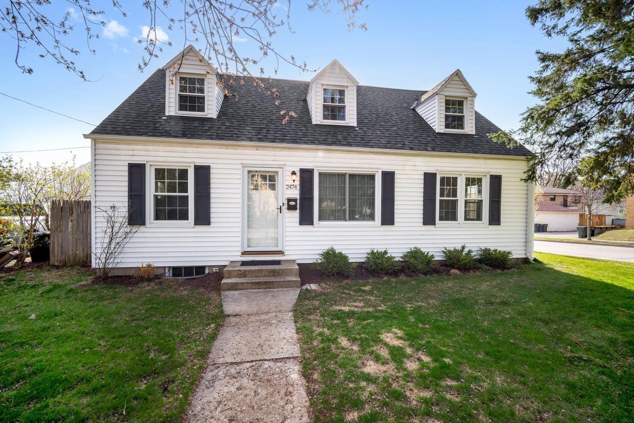 2474 S 70th St, West Allis, WI 53219