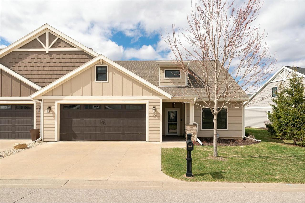 323 River Pt, La Crosse, WI 54601