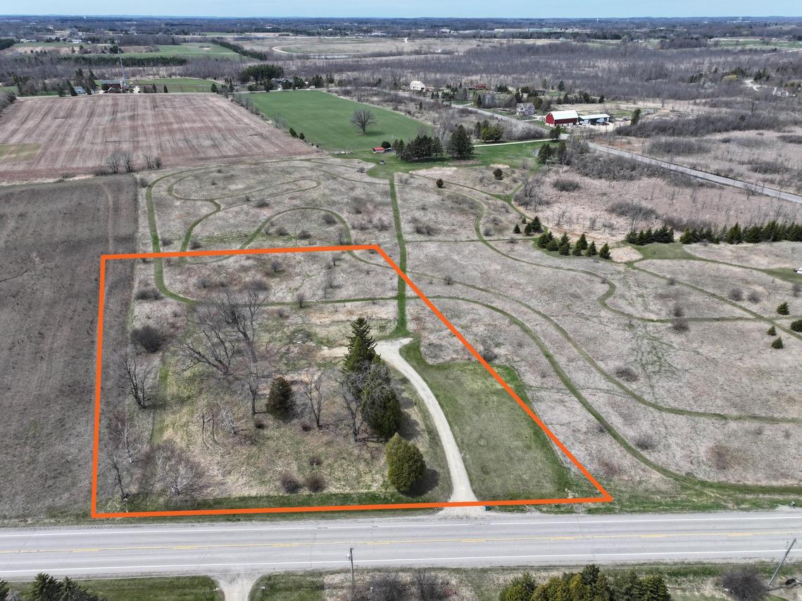 1623 County Road C -, Grafton, WI 53024