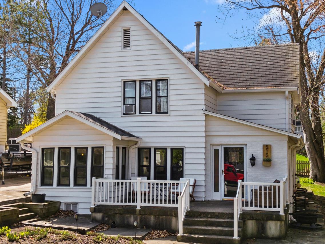515 Maple Hill, Twin Lakes, WI 53181