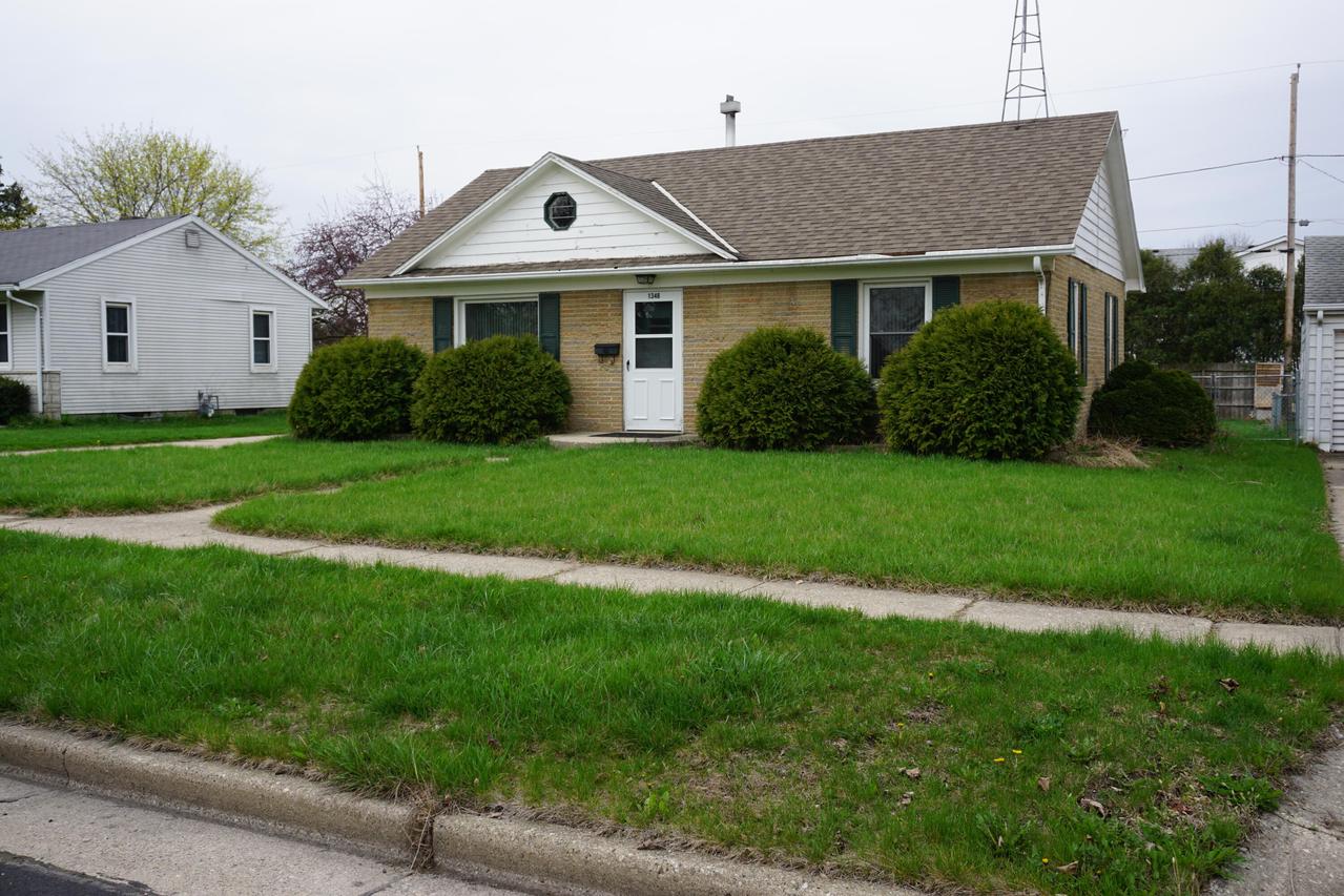 1348 High St, Union Grove, WI 53182