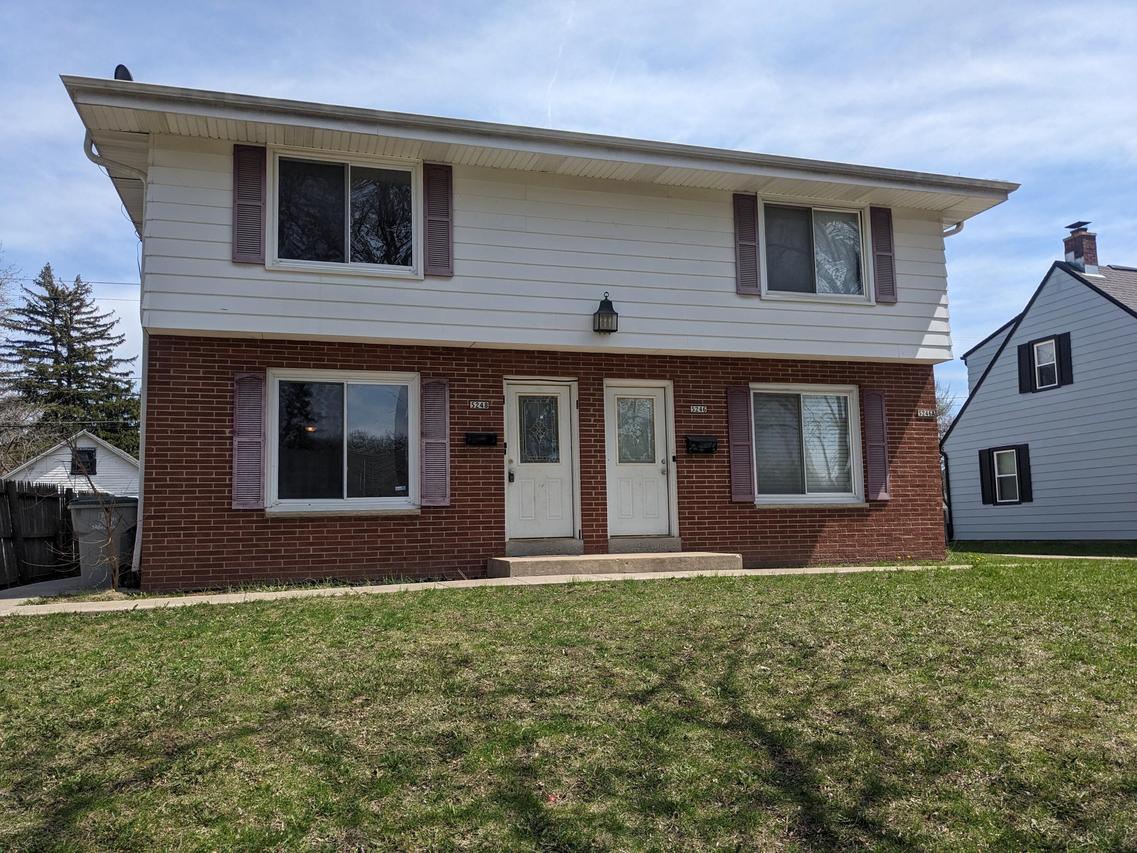 5246 N 54th St #5248, Milwaukee, WI 53218