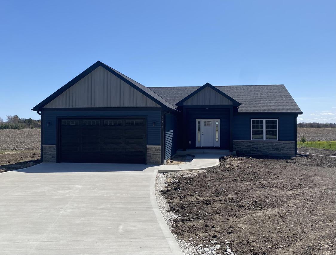 11213 Kraut Rd, Mount Pleasant, WI 53126