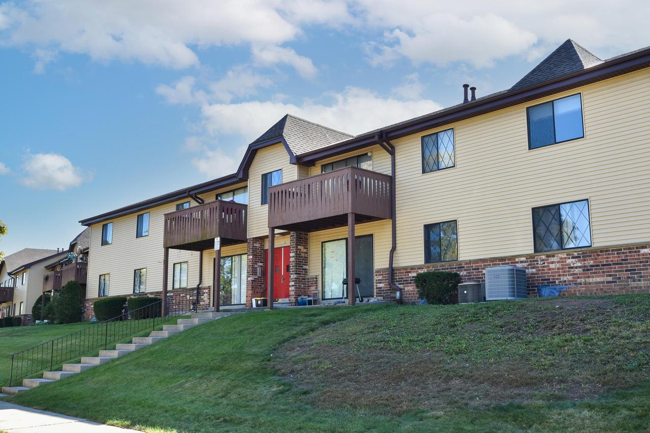 6041 W Port Ave #103C, Milwaukee, WI 53223