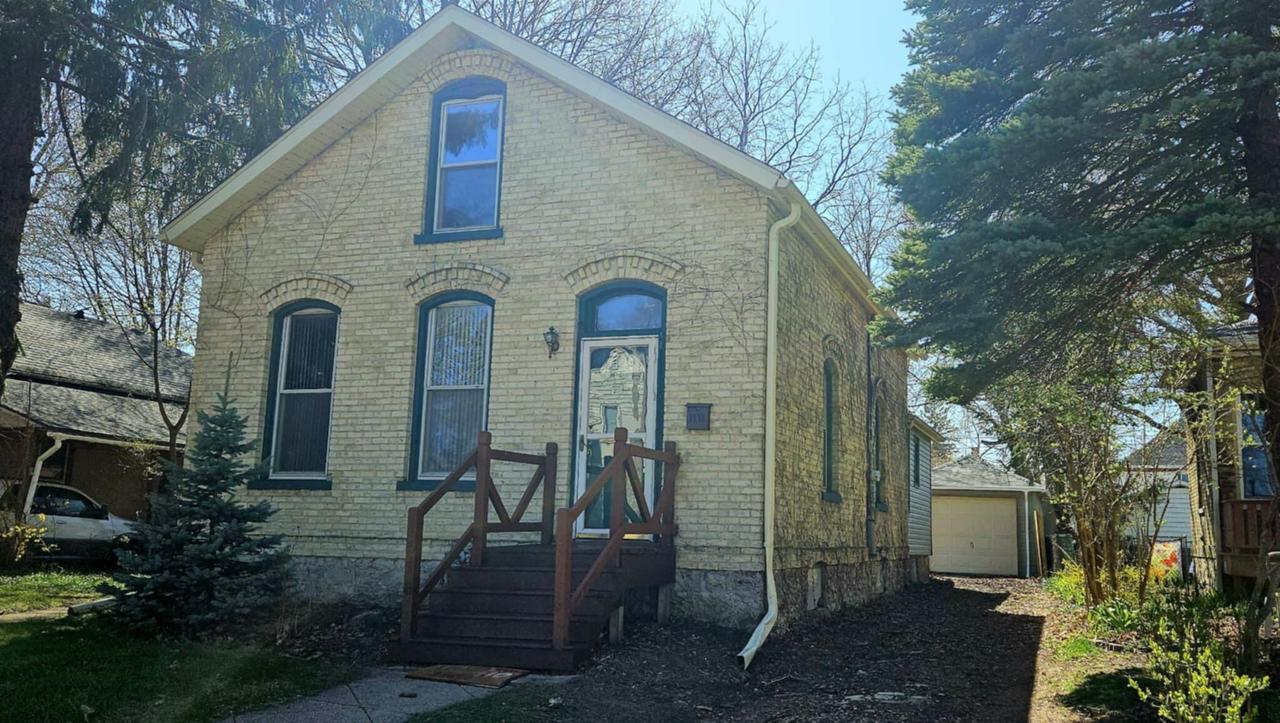 1516 Lincoln St, Racine, WI 53402