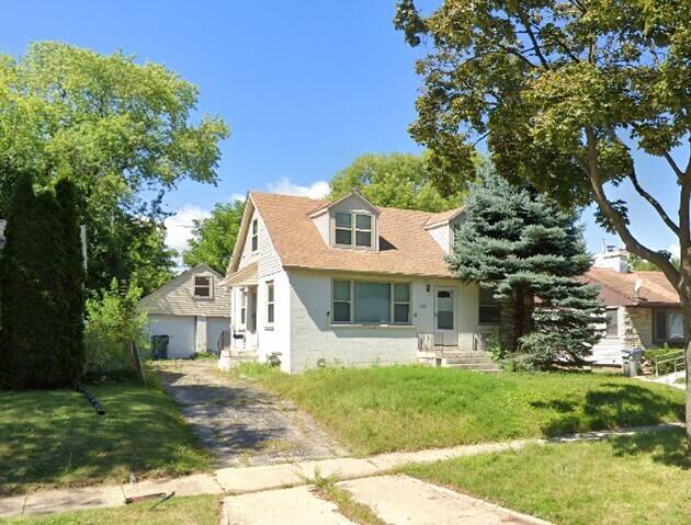 5423 N 74th St, Milwaukee, WI 53218