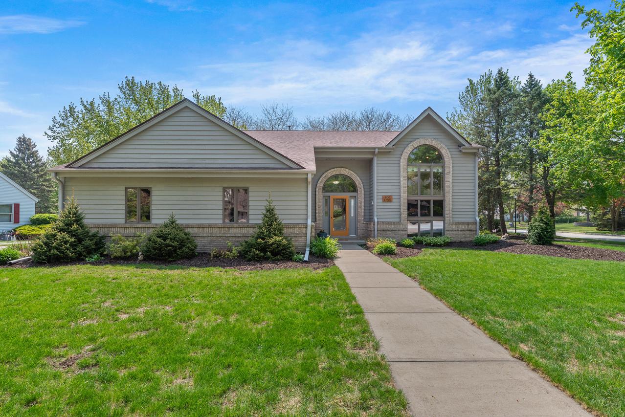 N108W7385 Balfour St, Cedarburg, WI 53012