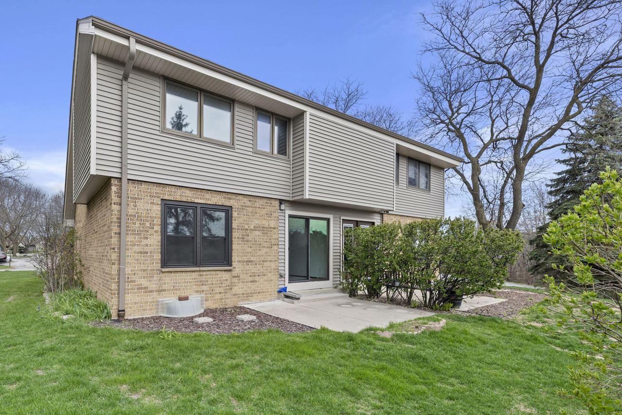 4832 S 19th St, Milwaukee, WI 53221