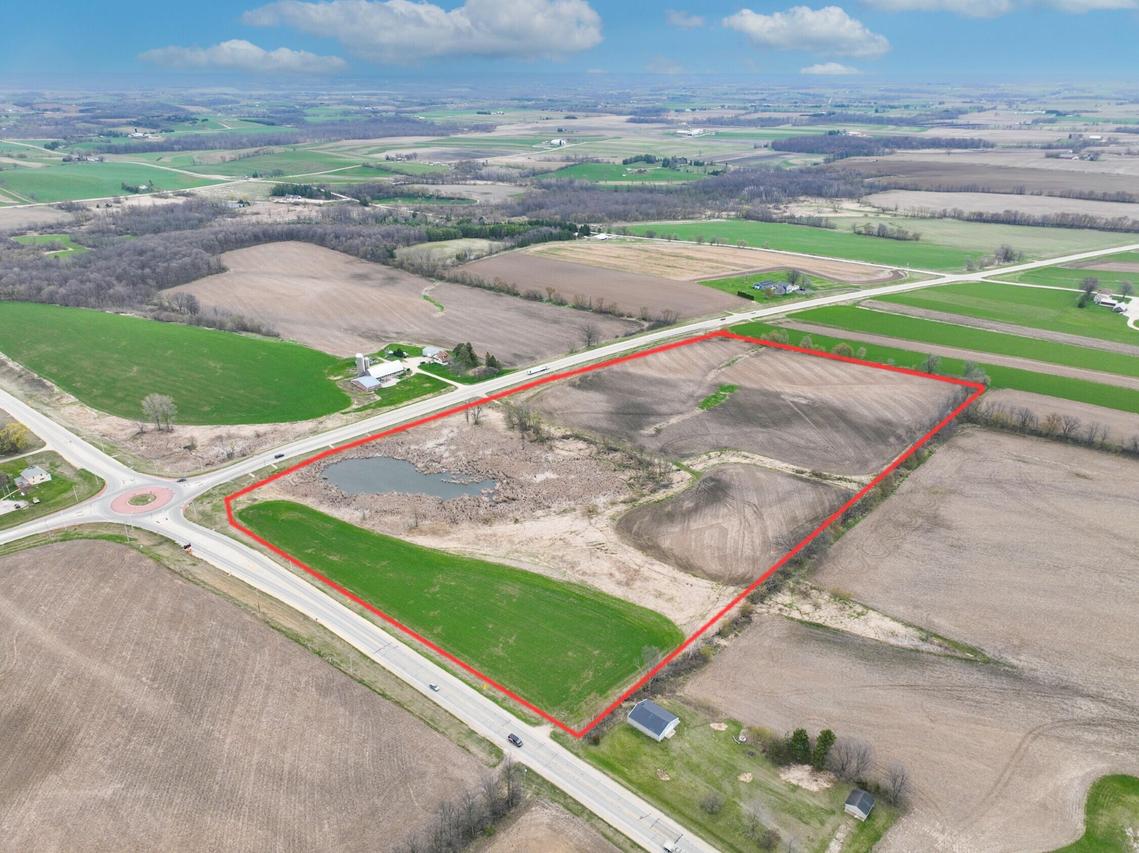 Lt2 State Road 33 -, Herman, WI 53050