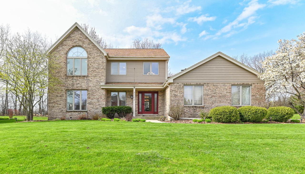 5105 Nature Trl, Mount Pleasant, WI 53403