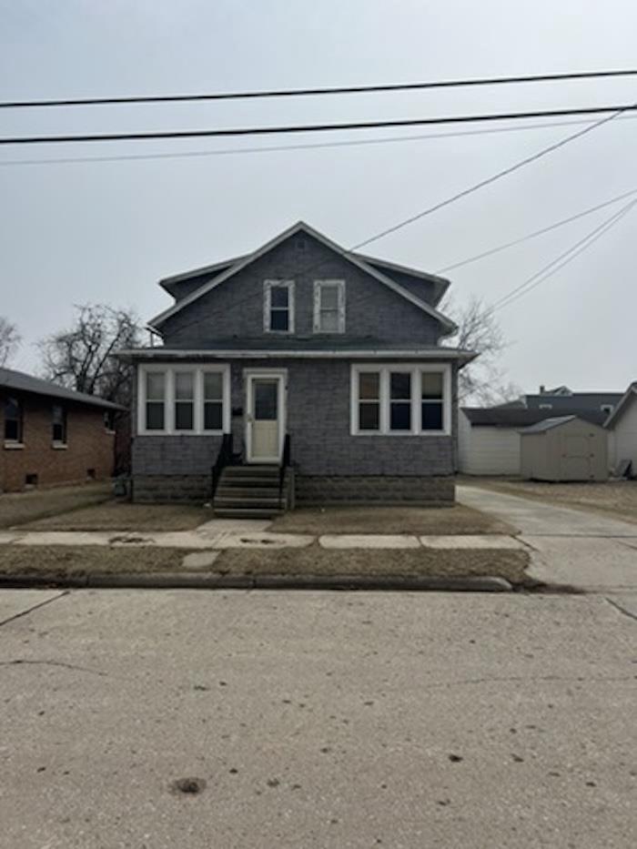 2215 11th St, Two Rivers, WI 54241
