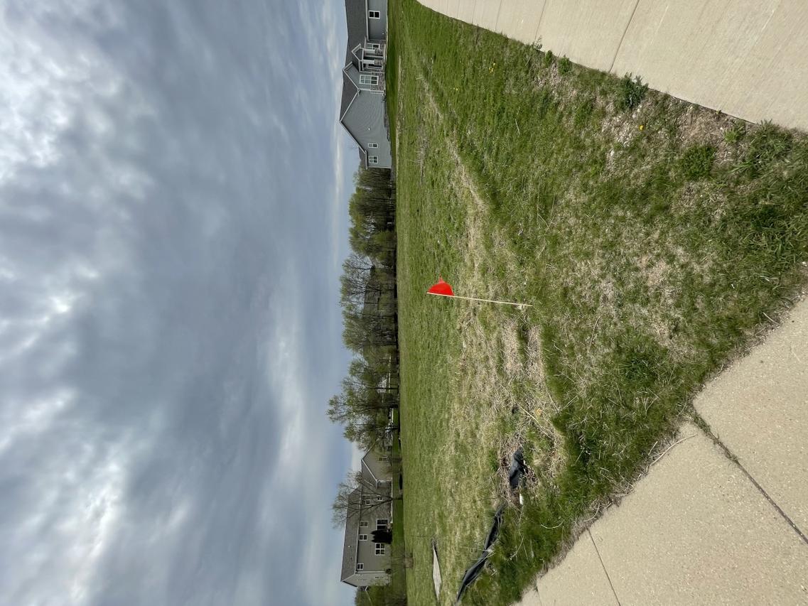 601 Brockway Dr, Mukwonago, WI 53149