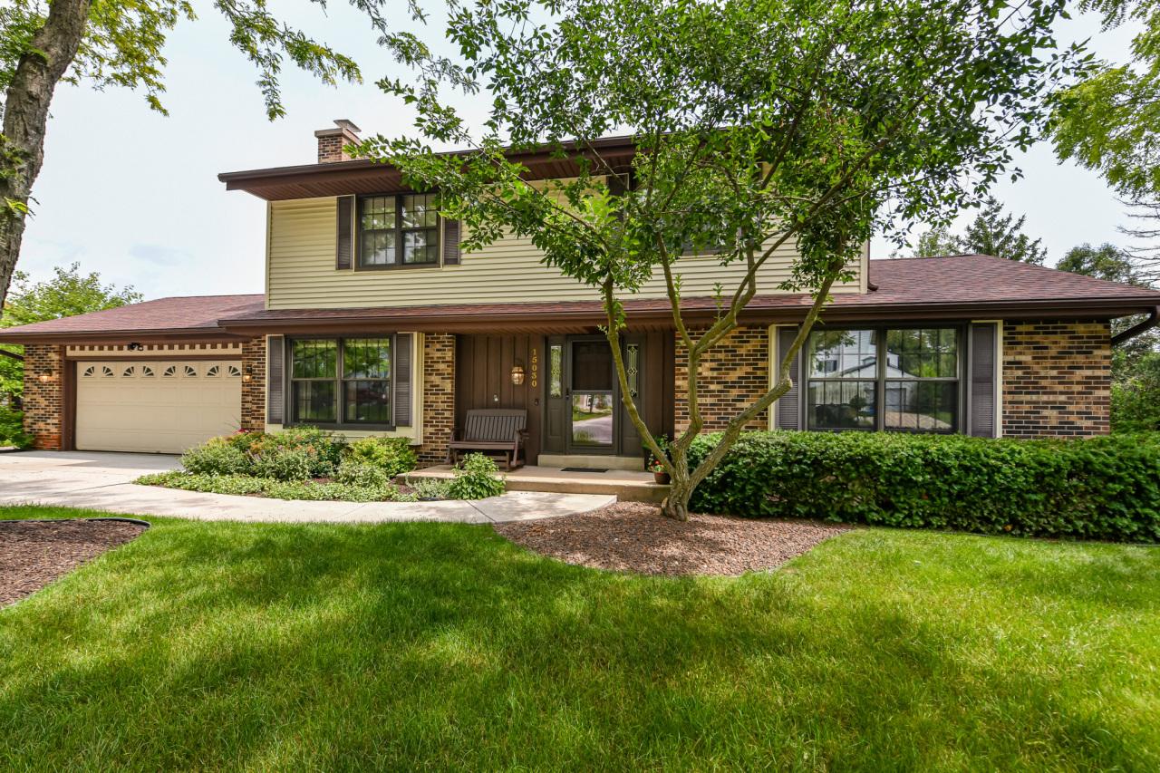 15030 W Glenora Ave, New Berlin, WI 53151