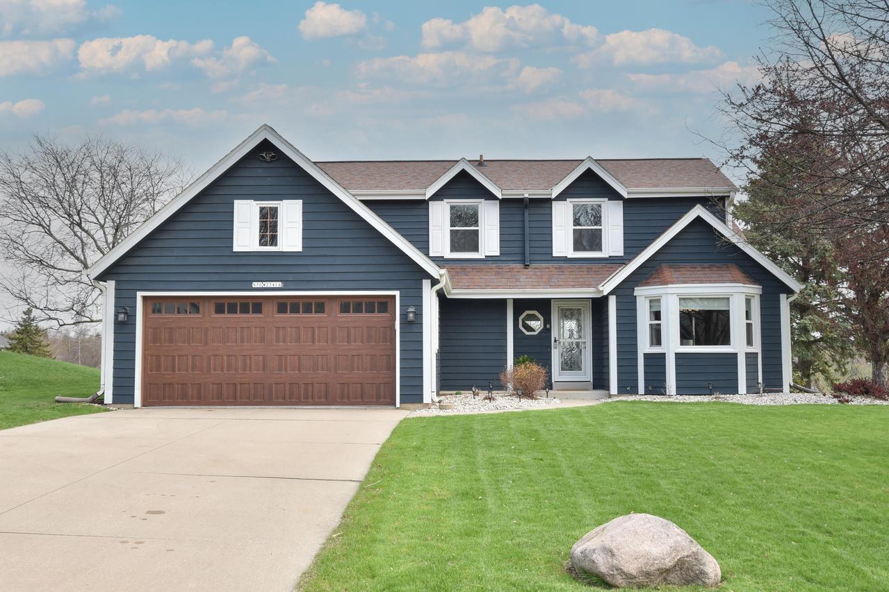N70W23414 Prides Rd, Sussex, WI 53089