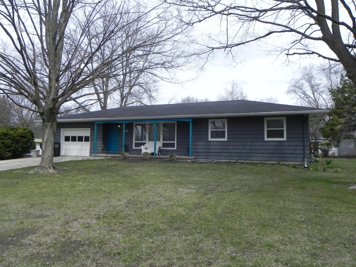 1232 W Court St, Whitewater, WI 53190