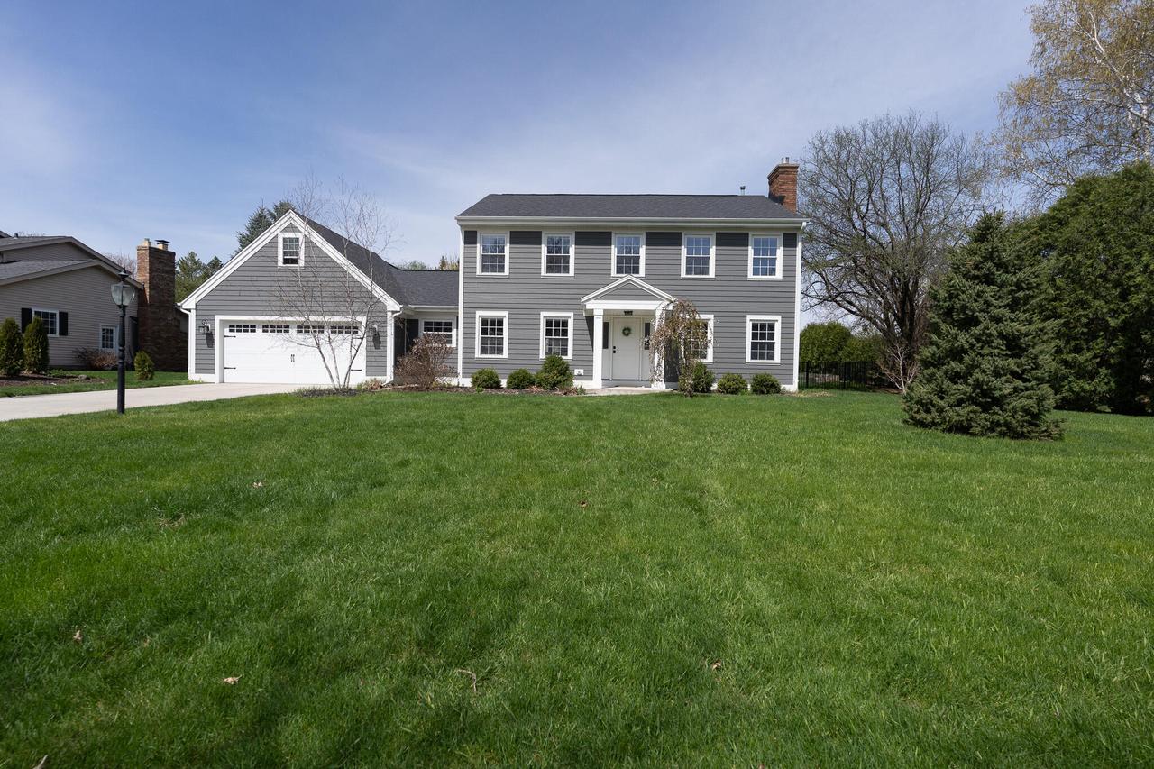 5641 Grove Ter, Greendale, WI 53129