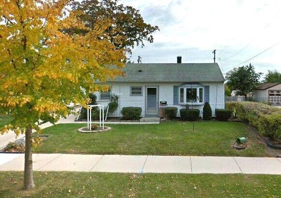 6935 W Bennett Ave, Milwaukee, WI 53219