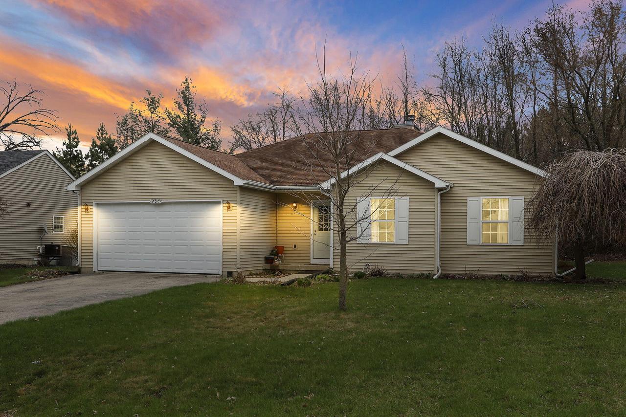 956 Williams St, Walworth, WI 53184