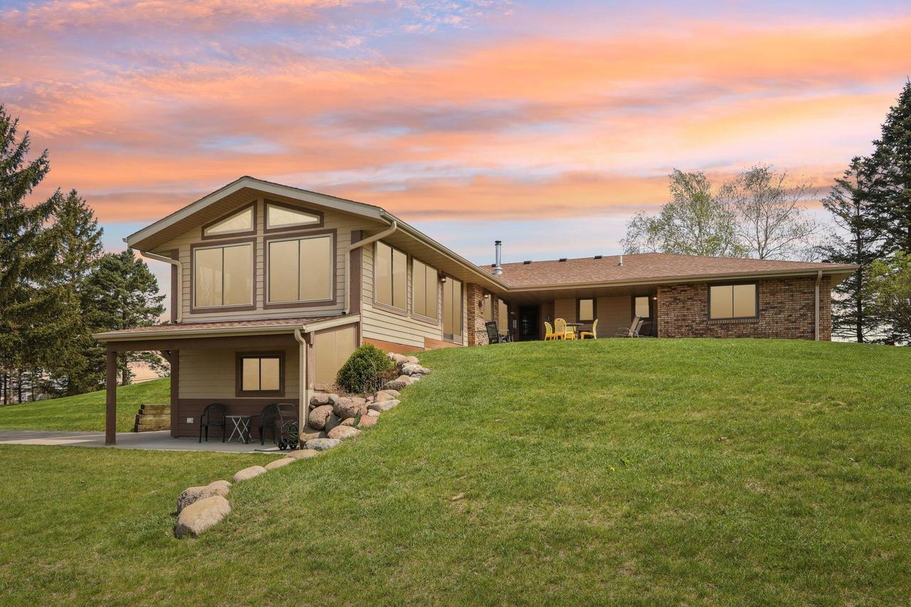 3349 N Golden Lake, Summit, WI 53066