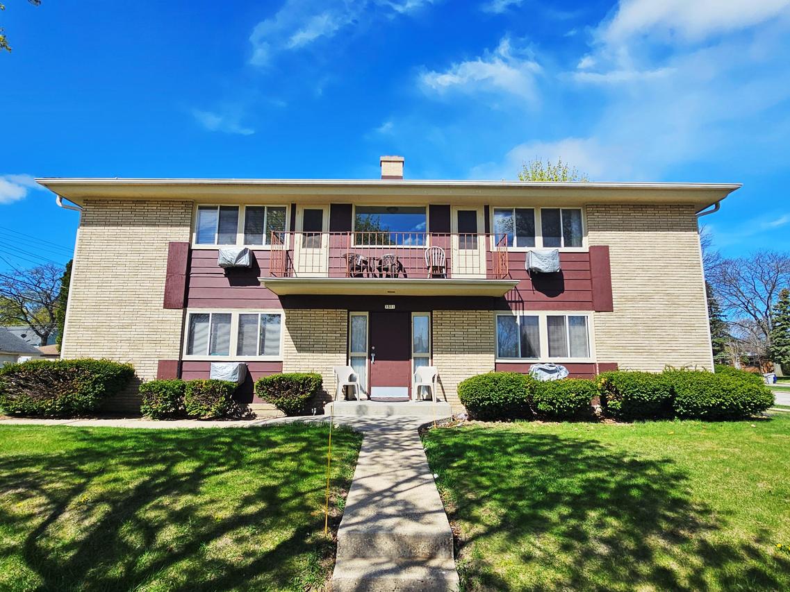 3501 S 86th St, Milwaukee, WI 53228