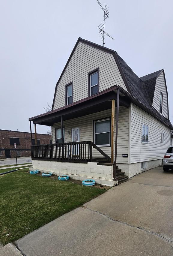 1203 Indiana Ave, Sheboygan, WI 53081