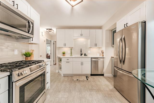 New Homes For Sale This Week That Attend Nicolet High School: April 25th to May 1st