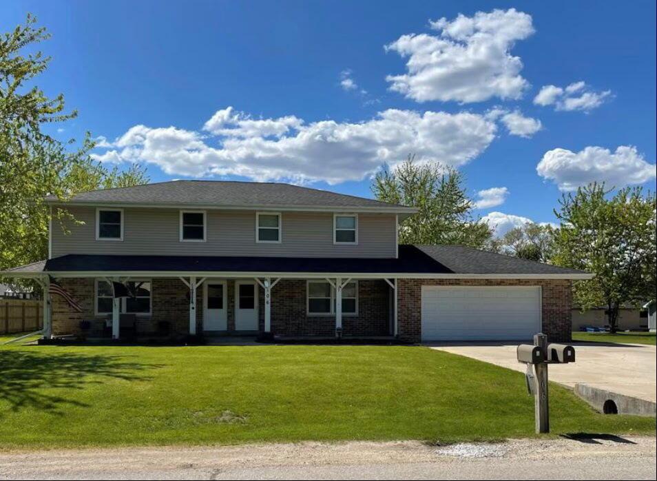 106 N Musquequak St #A, 106 B, Rochester, WI 53105