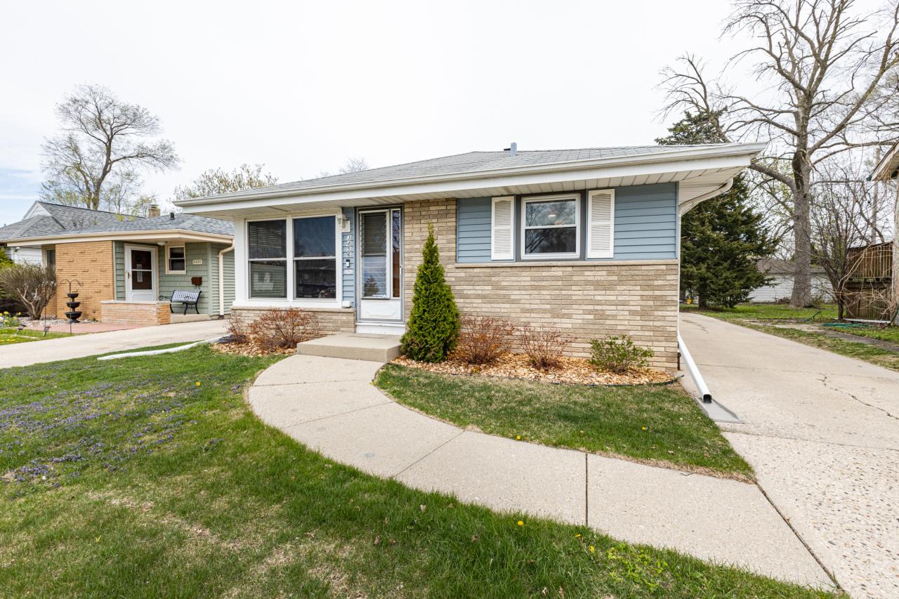3456 S 82nd St, Milwaukee, WI 53219