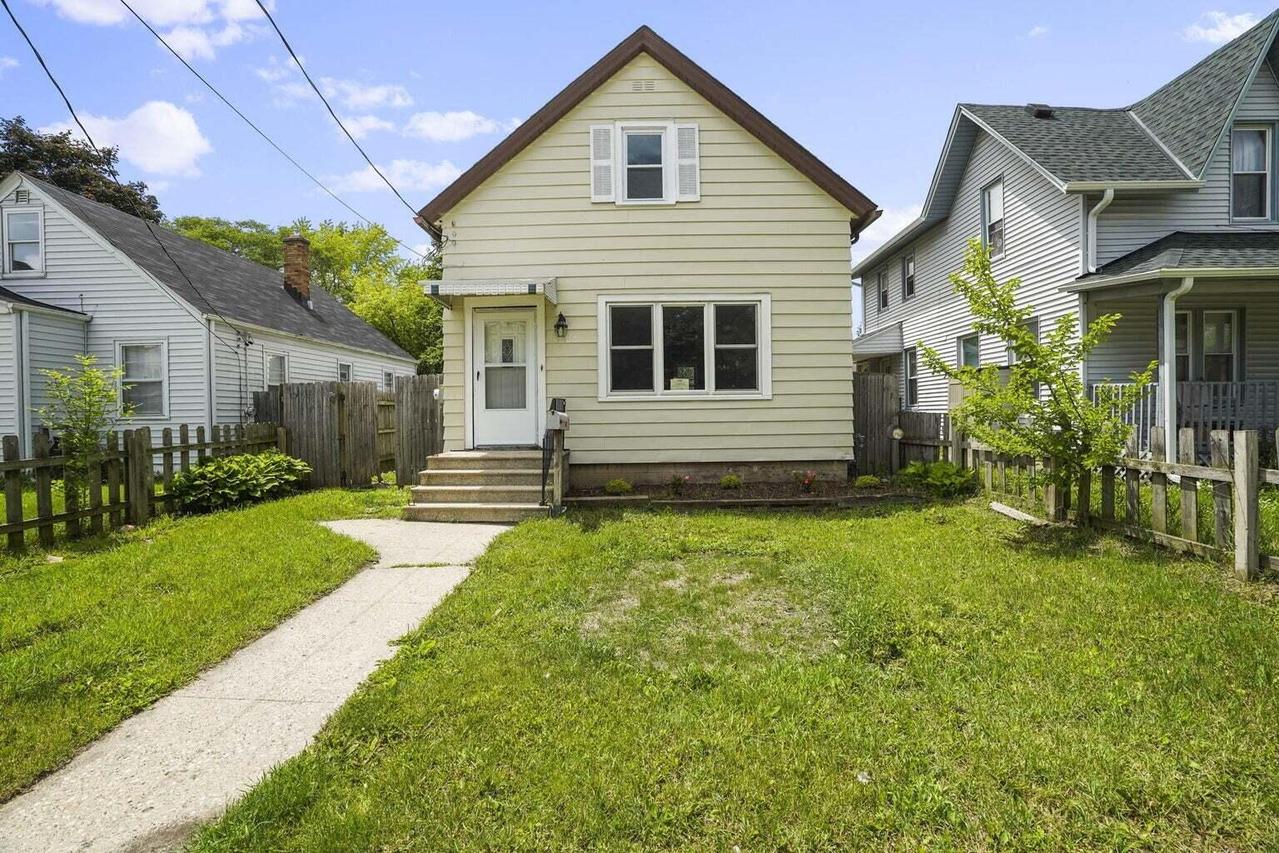 4606 25th Ave, Kenosha, WI 53140