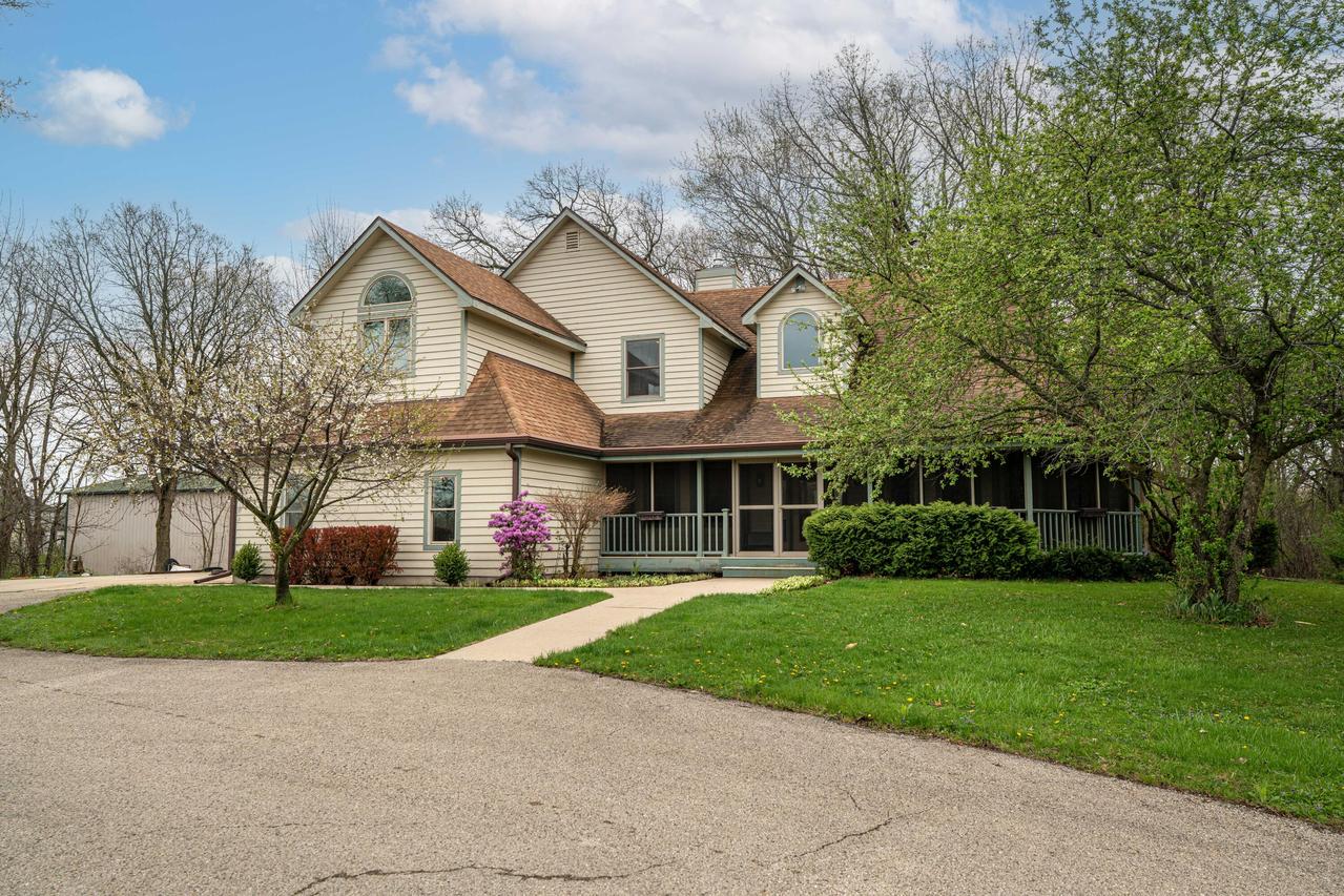 9115 Old Green Bay Rd, Pleasant Prairie, WI 53158