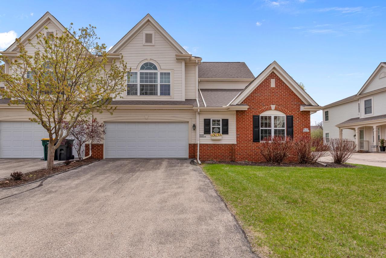 N165W20513 Berry Patch Rd #1002, Jackson, WI 53037
