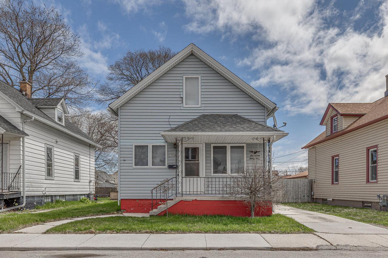 1739 S 13th St, Sheboygan, WI 53081
