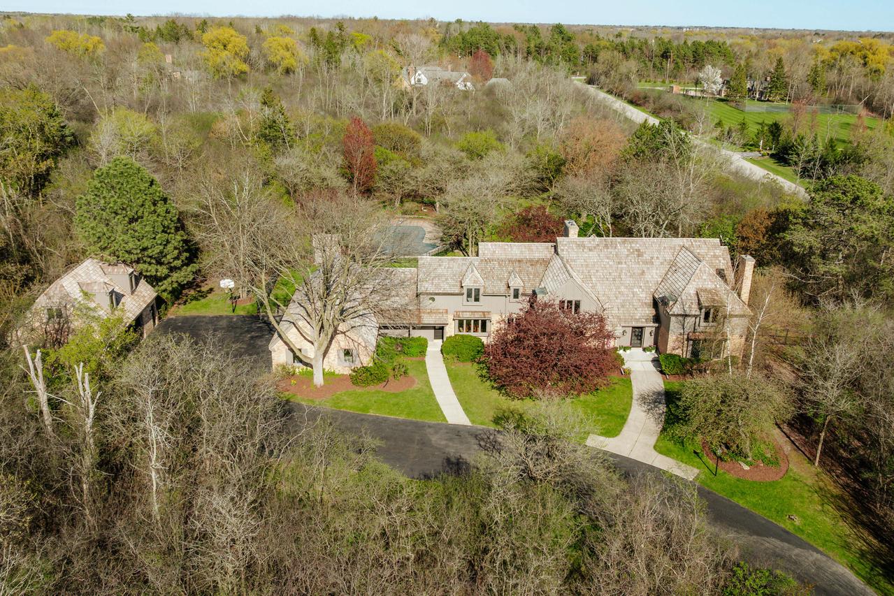 9320 N Valley Hill, River Hills, WI 53217