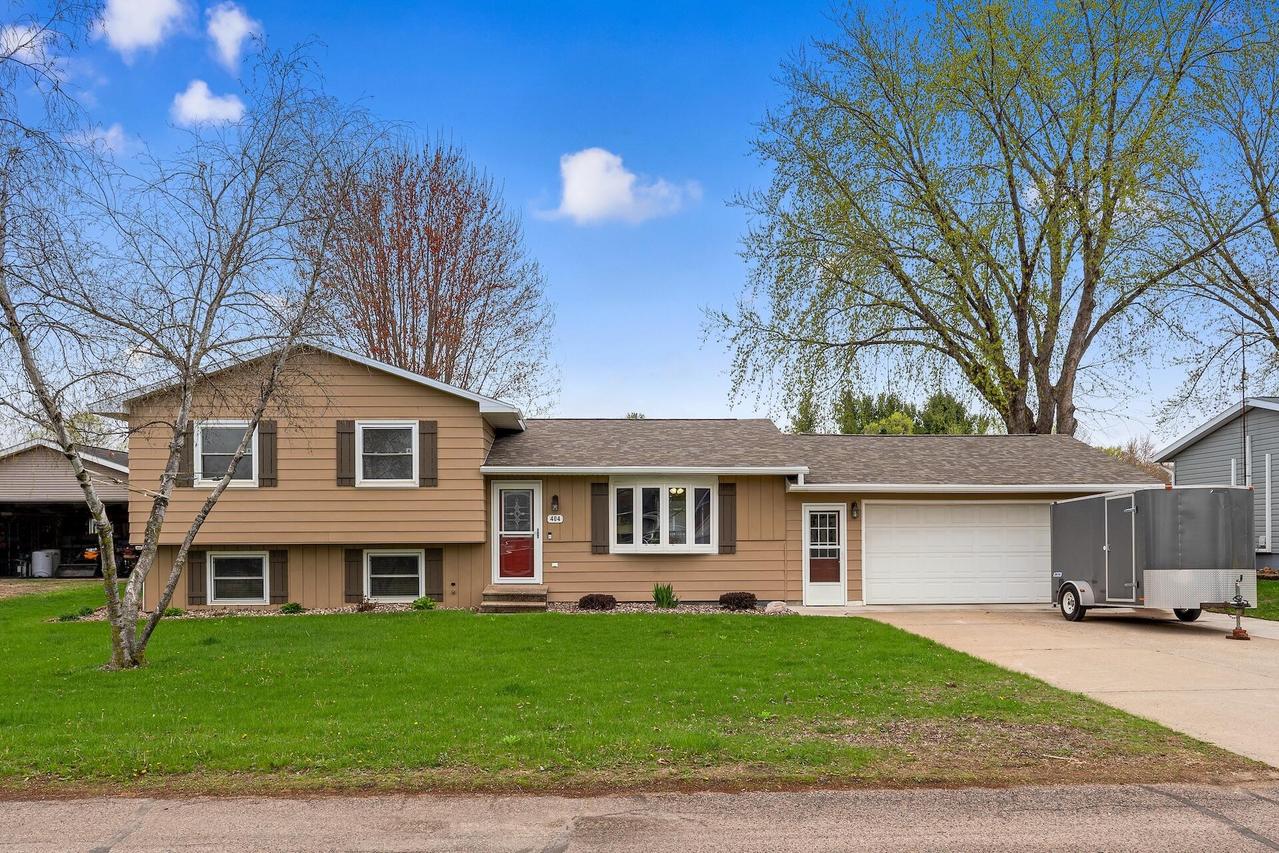 404 Mallard St, Rockland, WI 54653