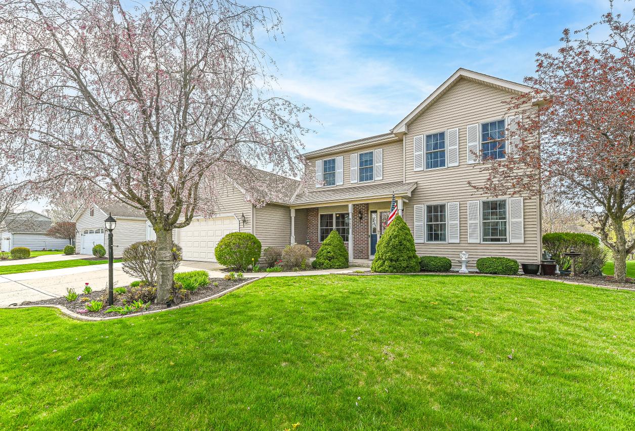 8235 Whitetail Dr, Mount Pleasant, WI 53406