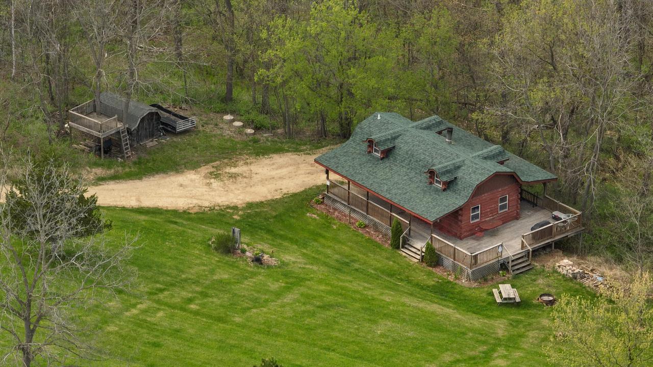 64986 Howath Rd, Freeman, WI 54624