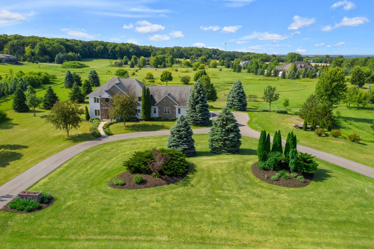 W4344 Carl Dr, Taycheedah, WI 54937