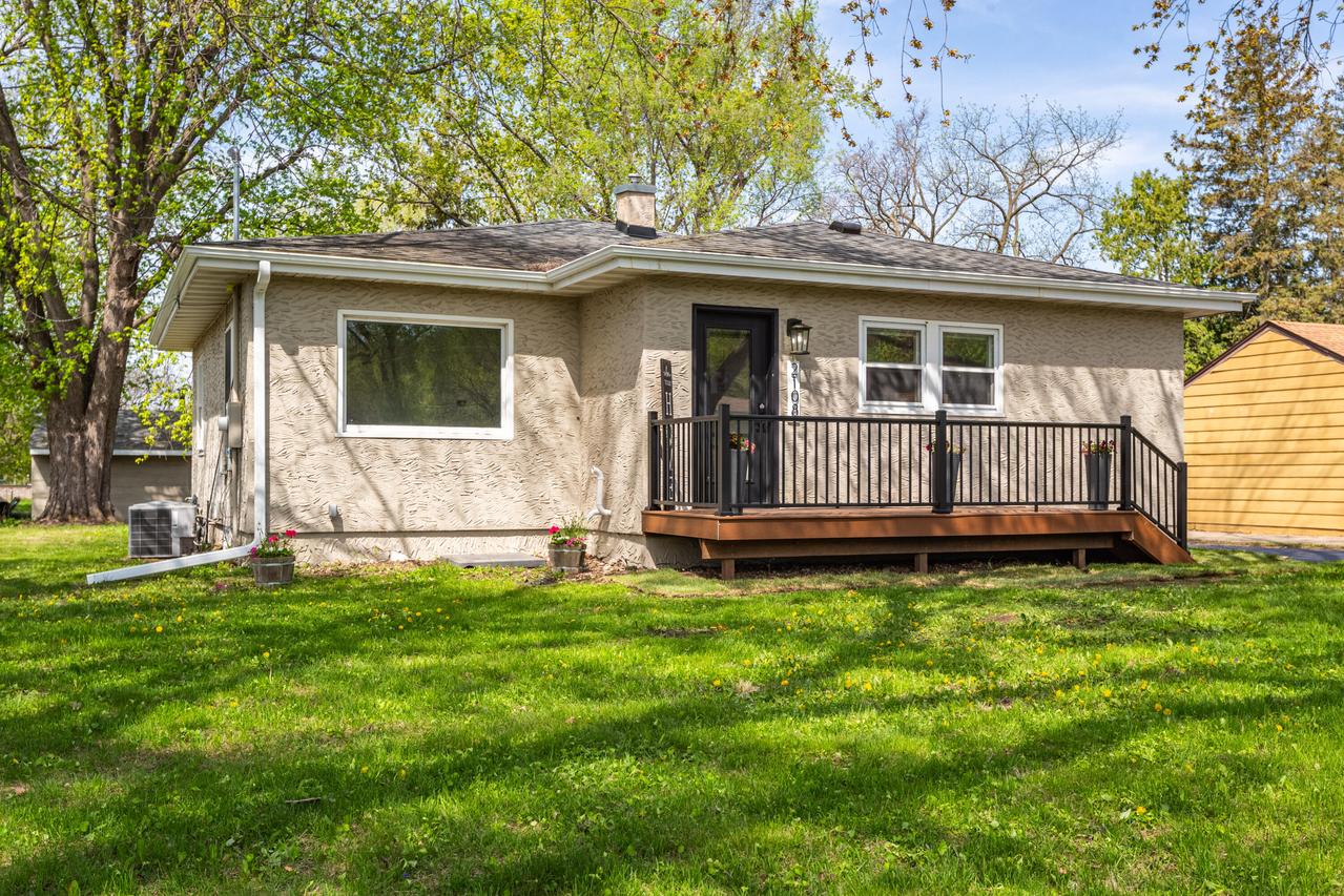 2108 29th St, La Crosse, WI 54601