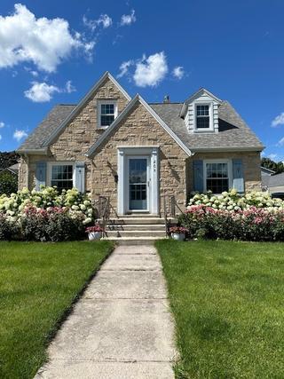New Homes For Sale This Week That Attend Sheboygan Falls High School: May 2nd to May 8th