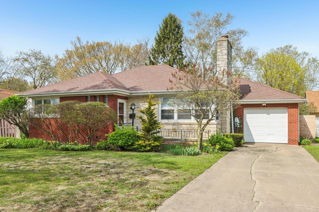7700 3rd Ave, Kenosha, WI 53143