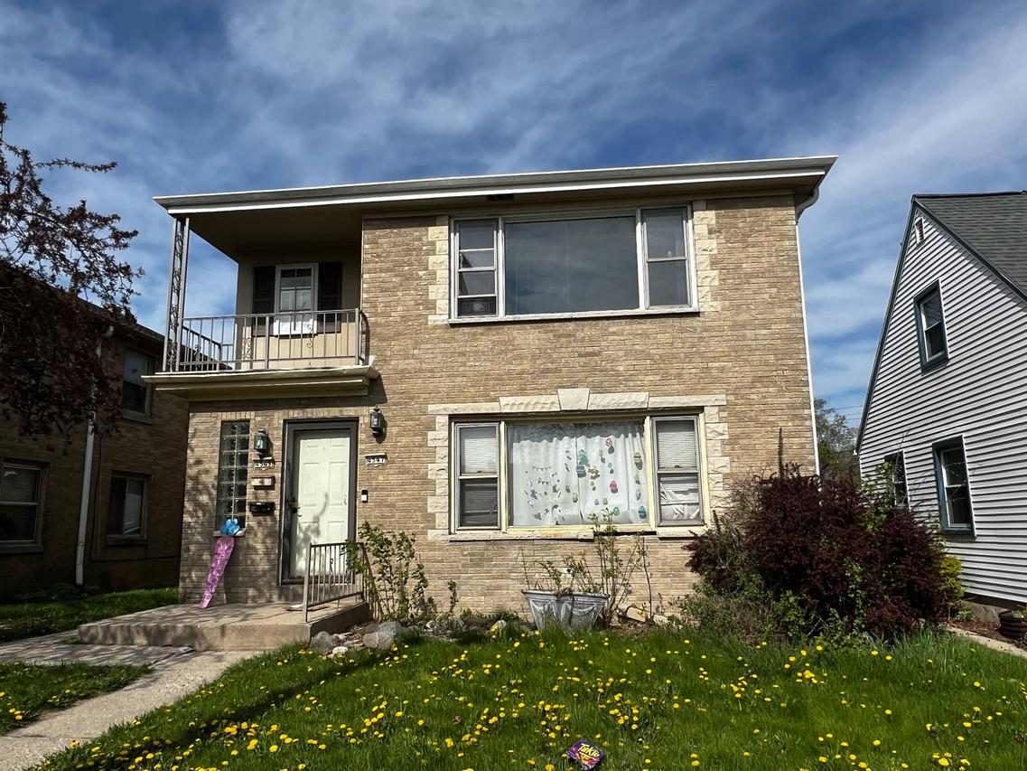 4547 N 60th St, Milwaukee, WI 53218
