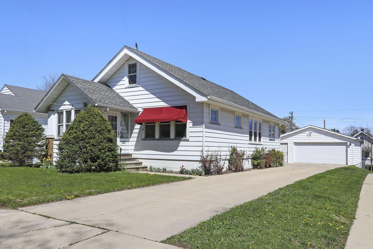 5419 35th Ave, Kenosha, WI 53144